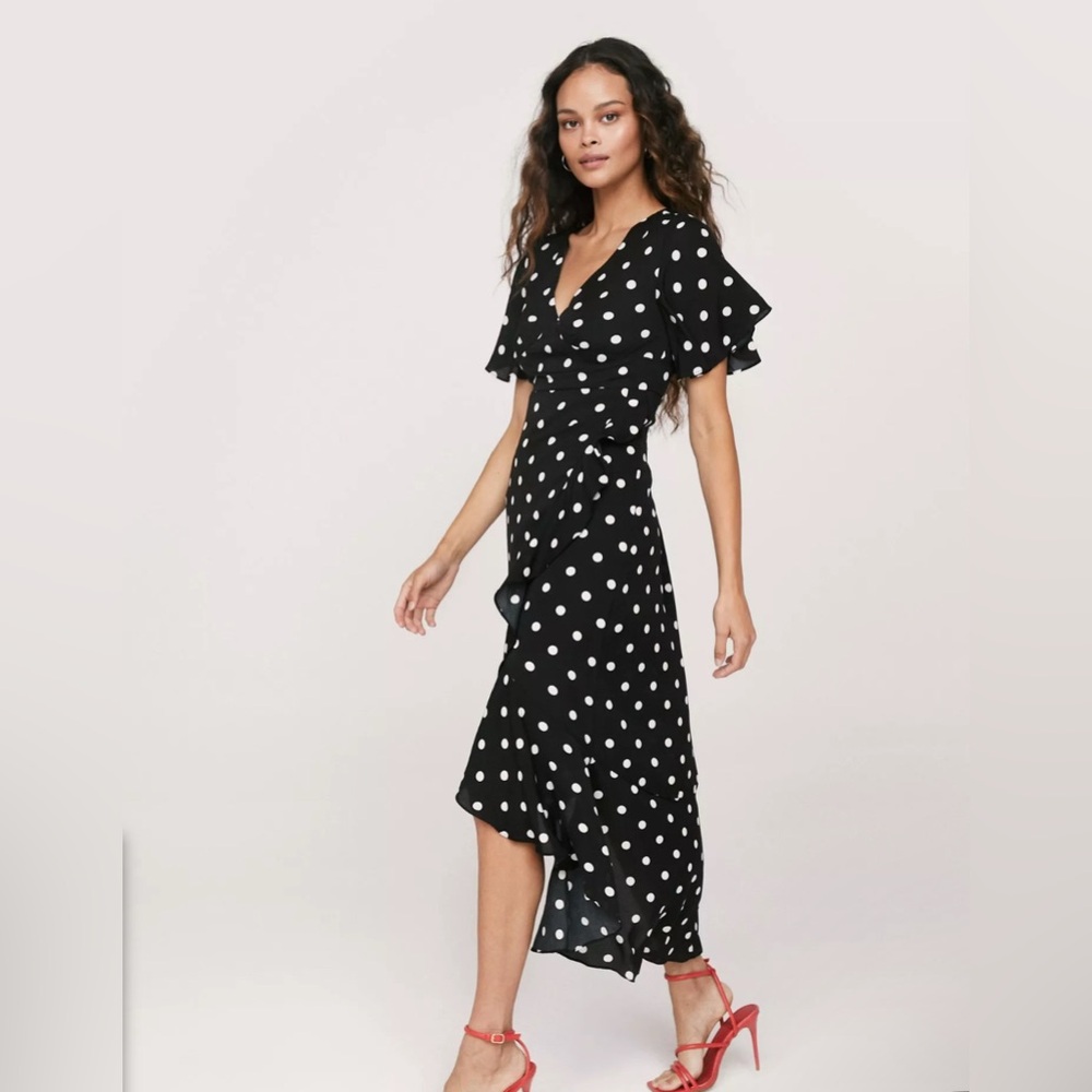 NWT NASTY GAL Angel Sleeve Polka Dot Ruffle Maxi Dress size L V-neck size M